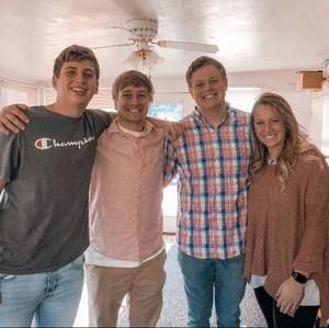 Meet your Posher, Sandra